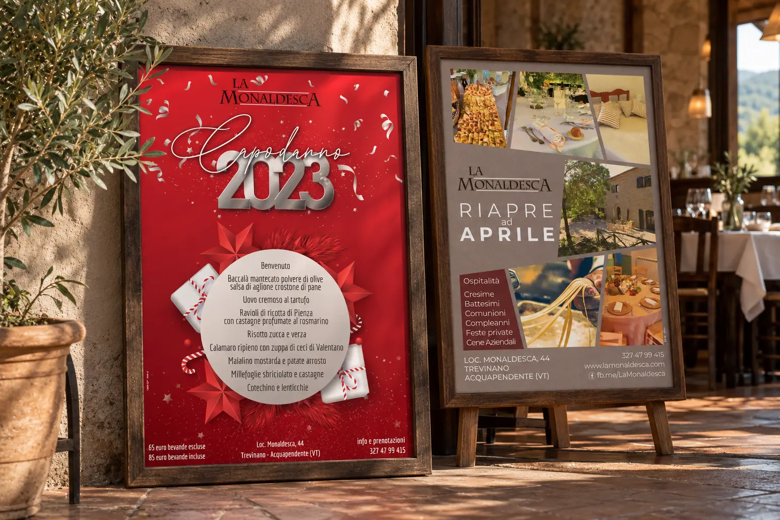 Locandine La Monaldesca Natale 2023 e Riapre ad Aprile su cavalletti esterni
